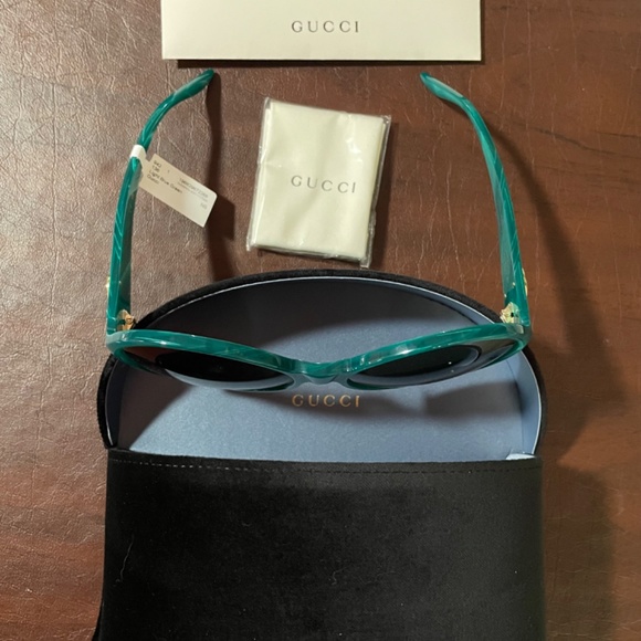 Gucci sunglasses - Picture 4 of 7